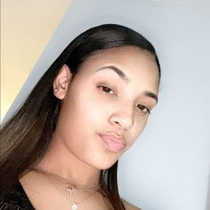 Meet your Posher, Kiara